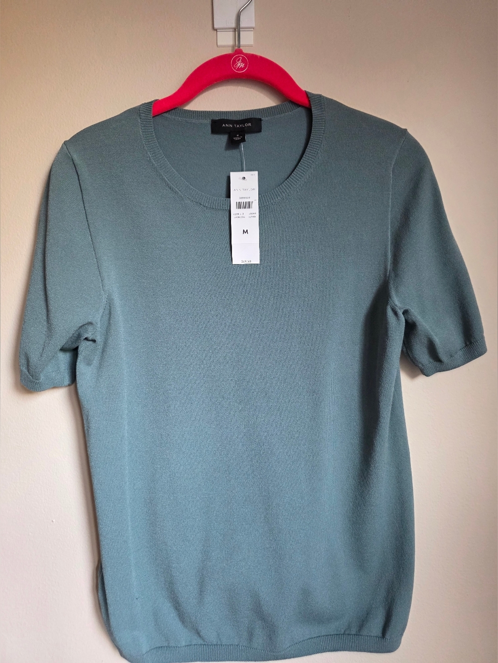 ANN TAYLOR iconic Sweater Tee. Light- Teal Green. NWT
